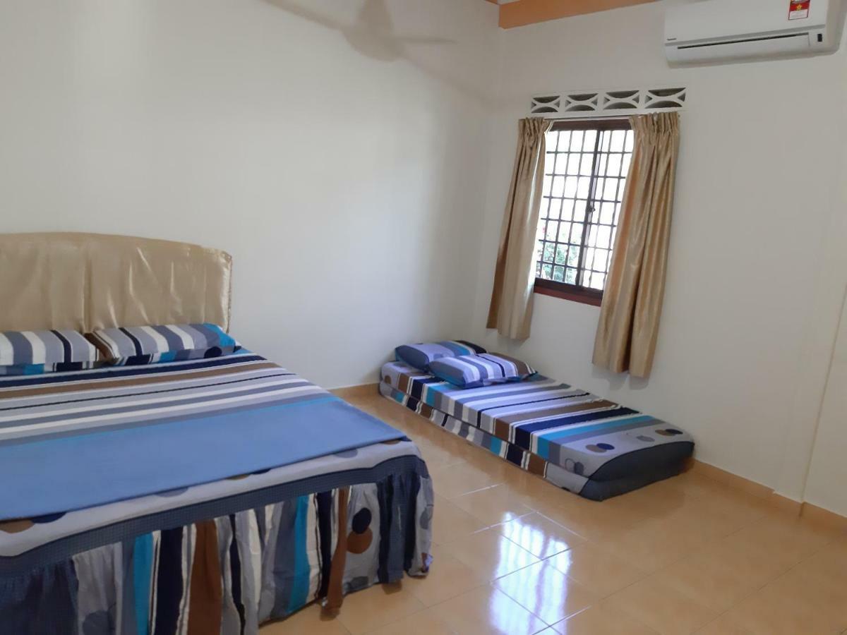 Pangkor Homestay Pekan Pangkor Esterno foto