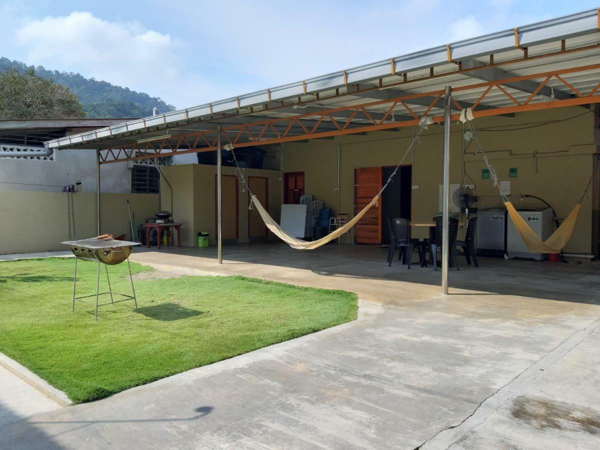 Pangkor Homestay Pekan Pangkor Esterno foto